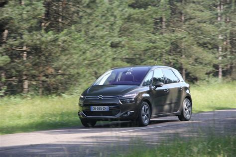 Essai Citroën C4 Picasso Blue Hdi 150 le plus puissant du marché