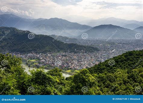 Cidade De Pokhara Lago Phewa E Serra De Annapurna Himalaia No Nepal