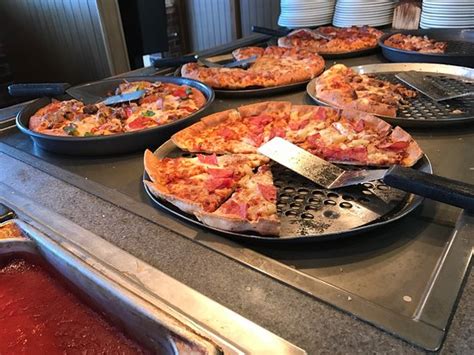 Pizza Hut Valdosta 3024 N Ashley Dr Menu Prices And Restaurant Reviews Tripadvisor