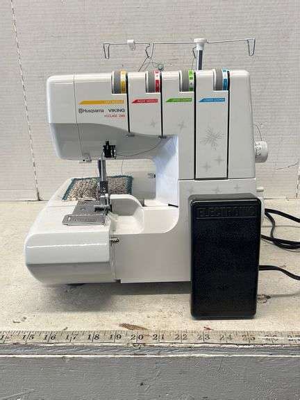 HUSQVARNA VIKING H/CLASS 2505 SEWING MACHINE - Isabell Auction