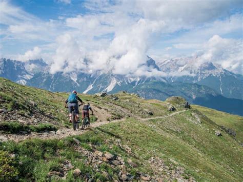 MTB Touren in den Bergen 6 Hütten Touren zum Auftanken BIKE