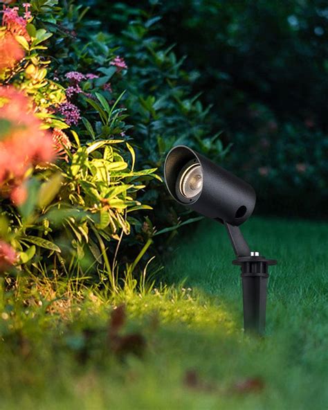 So You Want To Enrich Your Garden With Spike Lights In Outdoor