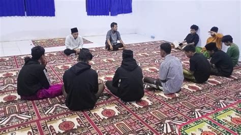 Pesantren Sabtu Ahad Pesad Menumbuhkan Dan Menguatkan Karakter