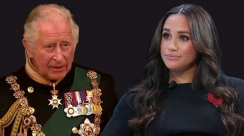 Re Carlo Colpo Di Fulmine Per Meghan Markle Era Affascinato Da Lei