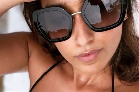 Ileana D Cruz Turns Bikini Babe In Her Latest Photo
