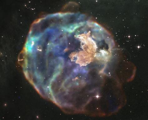 The shell of a massive exploded star captured in X-ray light - BBC Sky ...