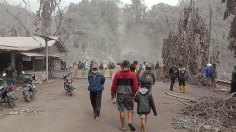 Detik Detik Erupsi Gunung Semeru Ternyata Alam Sudah Beri Tanda Tanda