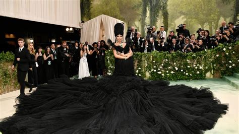 Cardi B Shuts Down Carpet At Met Gala With Bold Fashion Ensemble