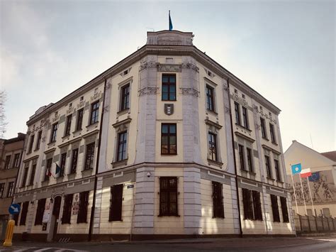 OŚWIĘCIM. Urząd Miasta wraca do obsługi zdalnej