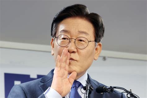 [속보] 대법 이재명 대북송금 재판 수원서 받아야