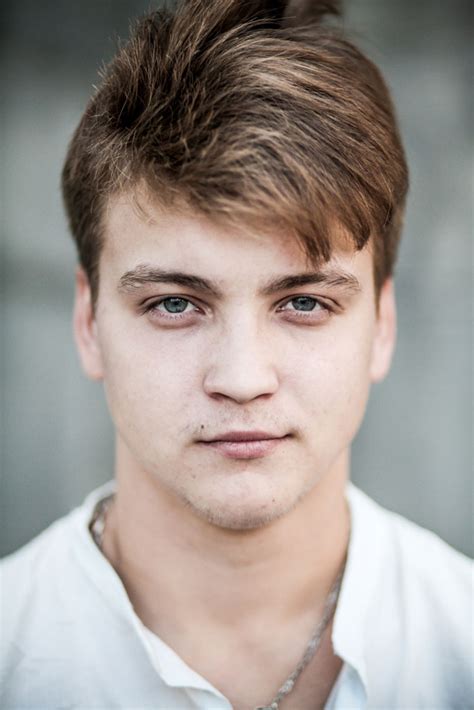 Сергей Грищенко — биография, фильмография, фотографии актёра