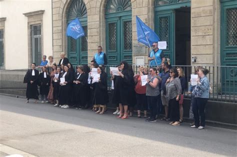 Cherbourg En grève les greffiers dénoncent leurs conditions de travail