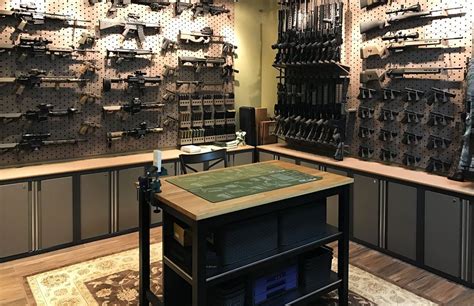 Tactical Gun Room Design With Modular Weapons Storage