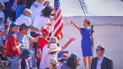 Kari Lake Vs Katie Hobbs Momentum Shifts In Arizona Governors Race