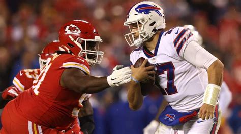 Ref Selection for Bills vs. Chiefs Favors Home Team: Analyst