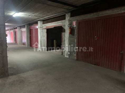 Garage Box Caserta Rif 108095709 Immobiliare It