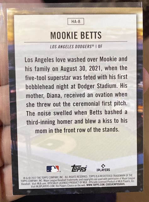 Topps Home Field Advantage Mookie Betts Case Hit Dodgers