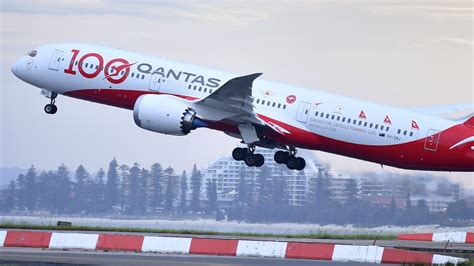 Qantas Flight Which Issued Mayday Call Lands Safely At Sydney Airport