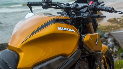 10 Amazing Must-See Honda CB650R Customs: Editor’s Choice - GearOpen.com