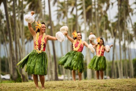 Best Kauai Luaus In August Island Life Hawaii