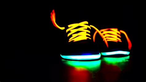 Fondos De Pantalla Colores Neon Dc Shoes Wallpaper 1366x768