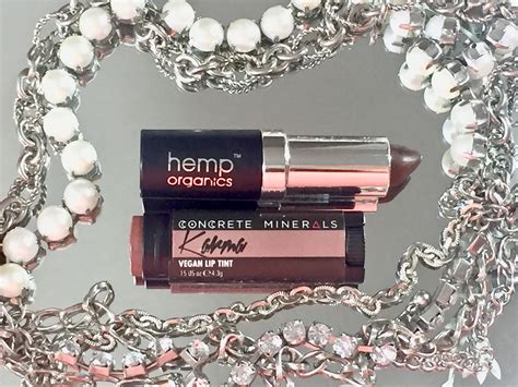 When You Want To Stand Out Go For The Browns Hemp Organics Lipstick And Concrete Minerals Lip