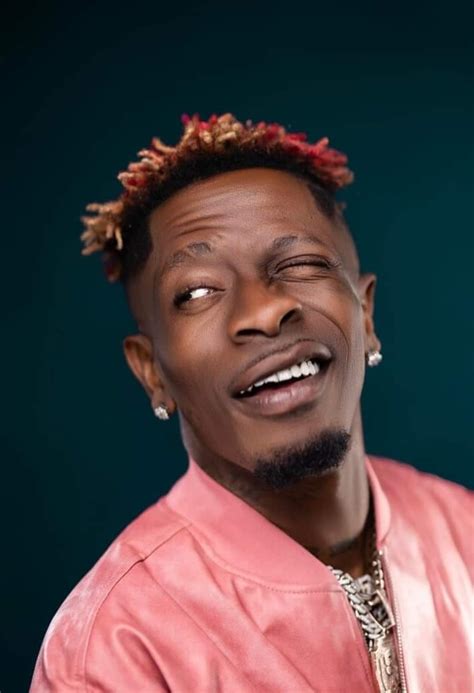 Guinness Ghana Dj Awards Shatta Wale Turns On Fans Appreciates Local