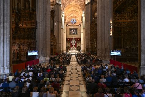 La Catedral Celebra La Eucarist A De Env O De Ense Anza Cat Lica De La