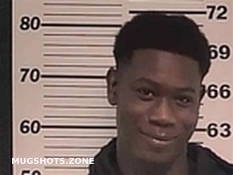 LENDARIUS DOUGLAS 02 14 2023 Tunica County Mugshots Zone