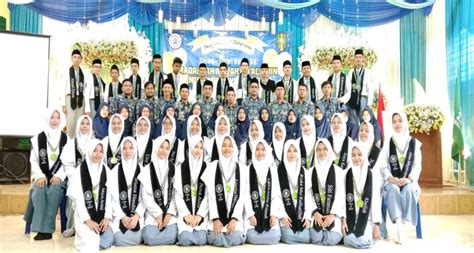 MADRASAH ALIYAH MU ALLIMIN MUHAMMADIYAH ALABIO GELAR PENGUKUHAN DAN