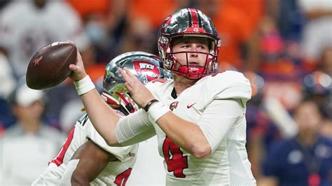 Patriots Draft Western Kentucky Qb Bailey Zappe At No 137 Yardbarker