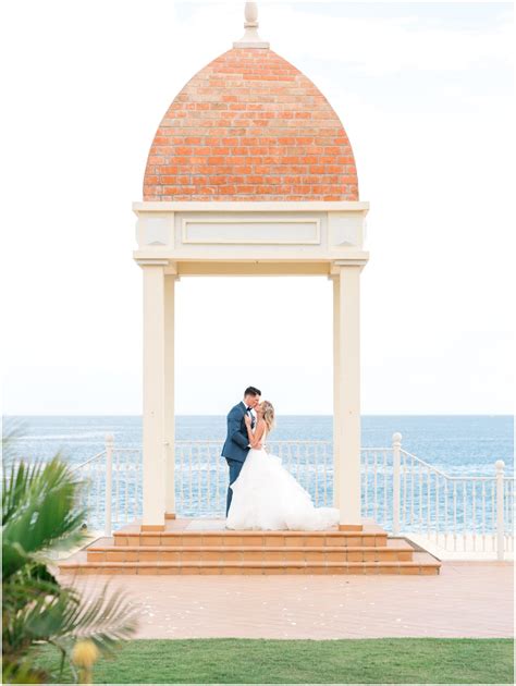 RIU Palace, Cabo San Lucas Destination Wedding - stephaniemasonandco.com