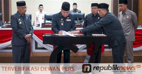 Pemkot Dan Dprd Parepare Sepakati Penetapan Apbd Perubahan