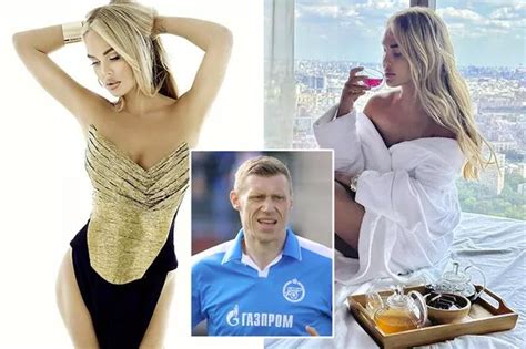 Alisha Lehmann Called Supermodel By Aston Villa Team Mate After New