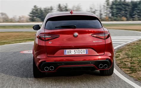 Comparison Alfa Romeo Stelvio Quadrifoglio Vs Maserati