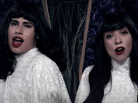 Mon Laferte Y La Divaza Hacen Un Terrible Dueto Para Anunciar Que