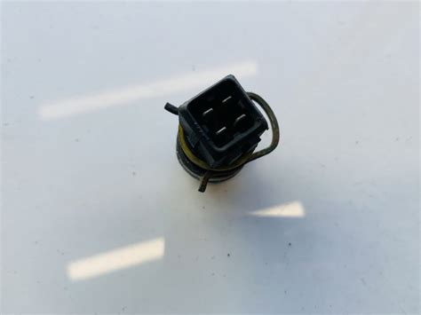 A Used Engine Coolant Water Temperature Sensor Temp Sensor