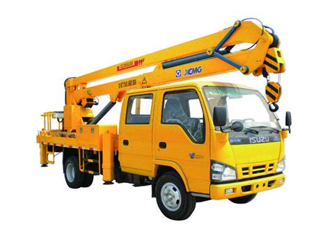 Isuzu M M High Altitude Operation Truck X For Maintenance