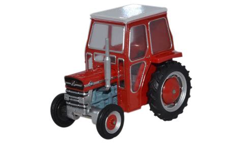 76mf001 Oxford Diecast Massey Ferguson 135