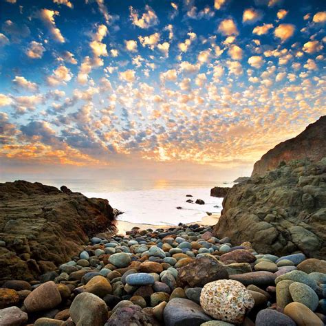 The Weather and Folklore of Altocumulus Clouds