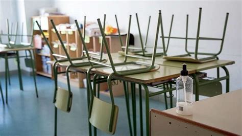 Cerradas Aulas En Otros Tantos Centros Educativos De Arag N Por Casos