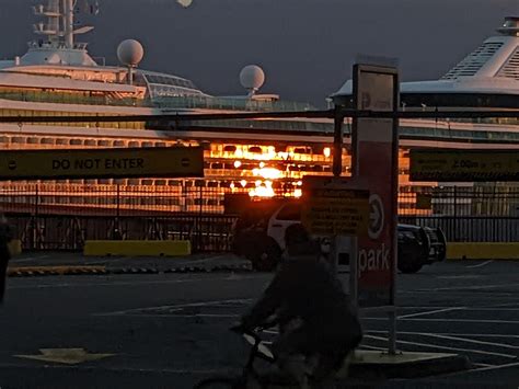 Cruise Ship Catches Fire In Dock Rmisleadingthumbnails