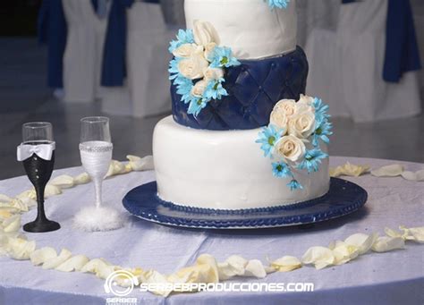 Arriba Imagen Pastel En Azul Rey Abzlocal Mx