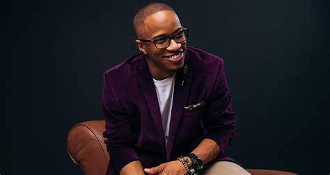 Jon Reddick Releases New Single ‘The Power of Your Name’ – CCM Magazine