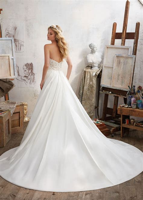 8114 MADELINE GARDNER By Mori Lee Confetti Lace