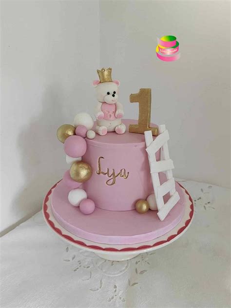 First Birthday Decorated Cake By Ruth Gatoandcake CakesDecor