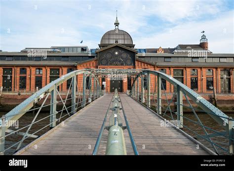 Hamburg Germany Fischauktionshalle Am Fischmarkt Stock Photo Alamy