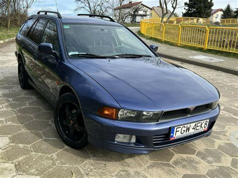 Archiwalne Mitsubishi Galant Zarejestrowany V Klima Gosty