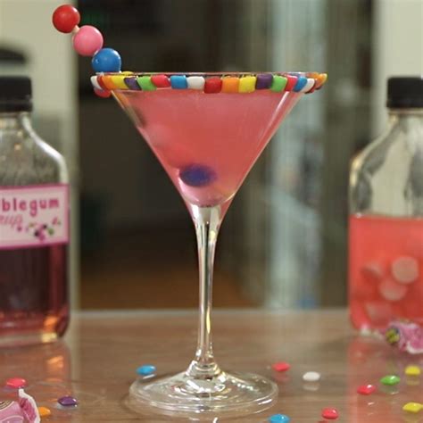 Bubblegum Martini Tipsy Bartender Recipe Candy Cocktails Martini Martini Flavors