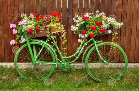 23 Old Bicycle Garden Decor Ideas You Must Look | SharonSable